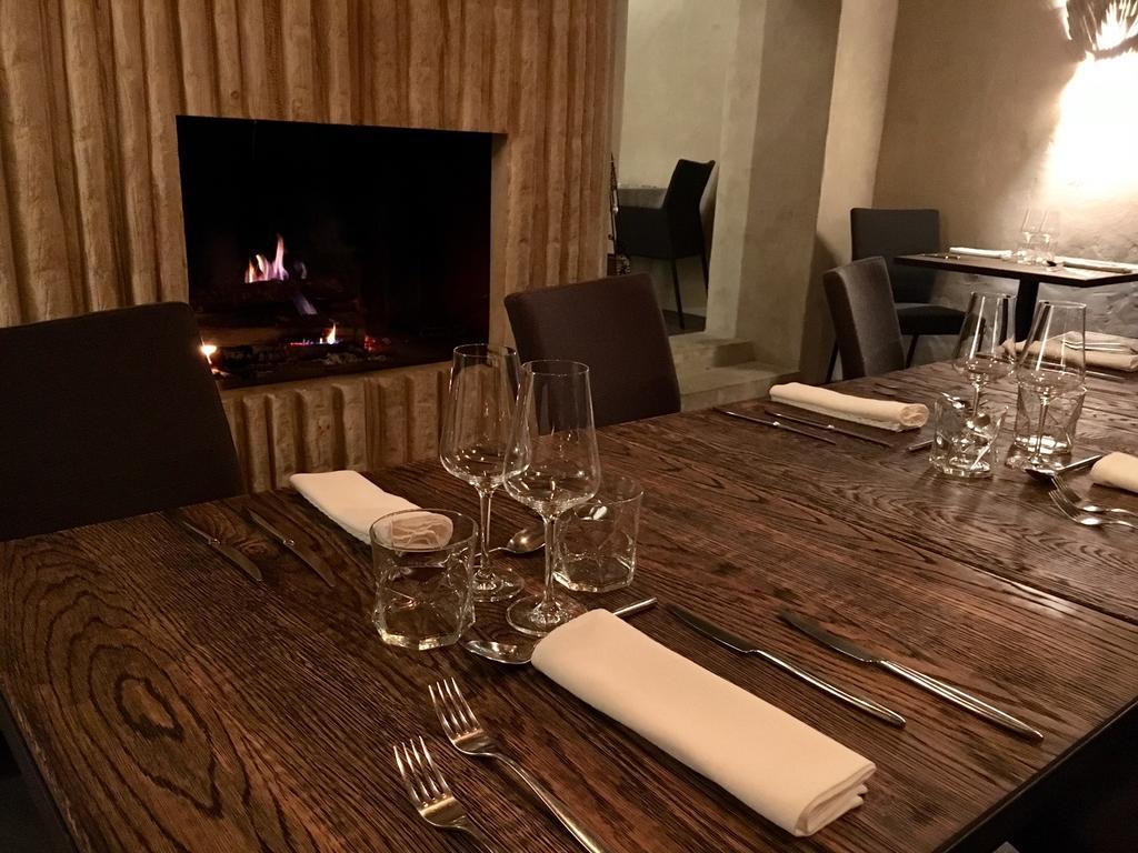 Logis Hotel "Ici M'Aime" Rouvray  المظهر الخارجي الصورة
