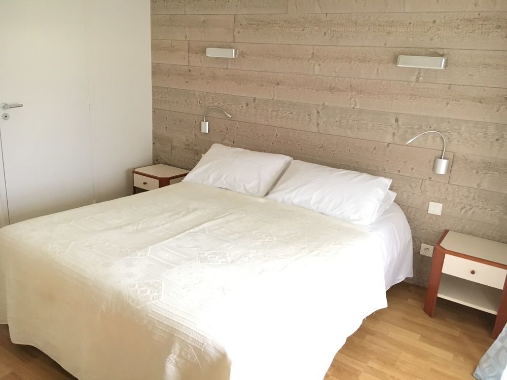 Logis Hotel "Ici M'Aime" Rouvray  المظهر الخارجي الصورة
