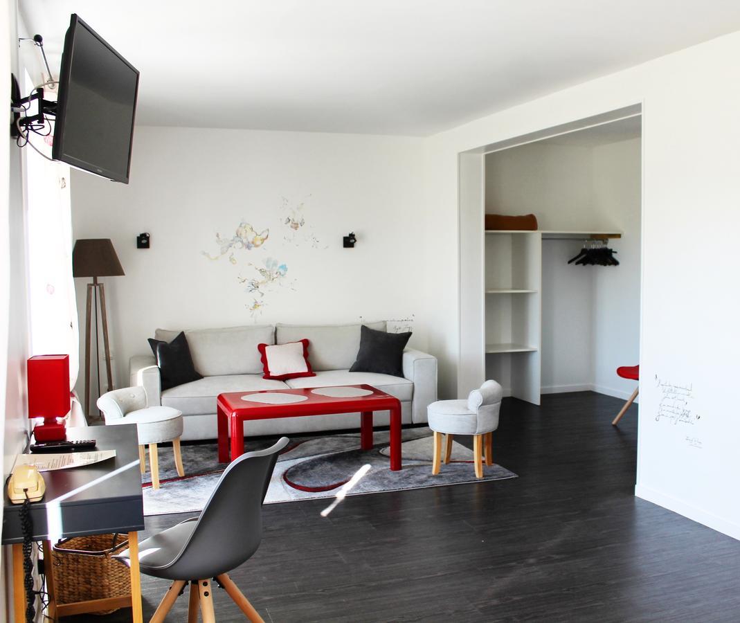Logis Hotel "Ici M'Aime" Rouvray  المظهر الخارجي الصورة