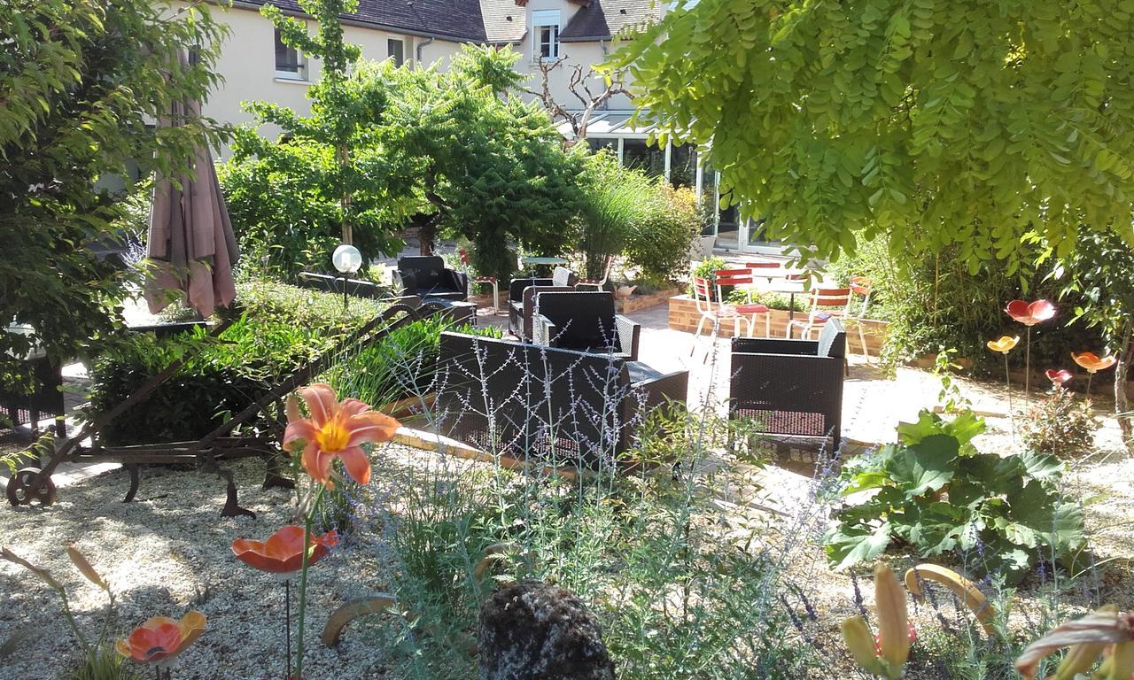 Logis Hotel "Ici M'Aime" Rouvray  المظهر الخارجي الصورة