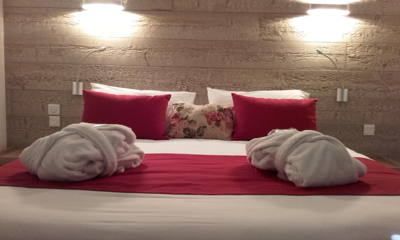 Logis Hotel "Ici M'Aime" Rouvray  المظهر الخارجي الصورة